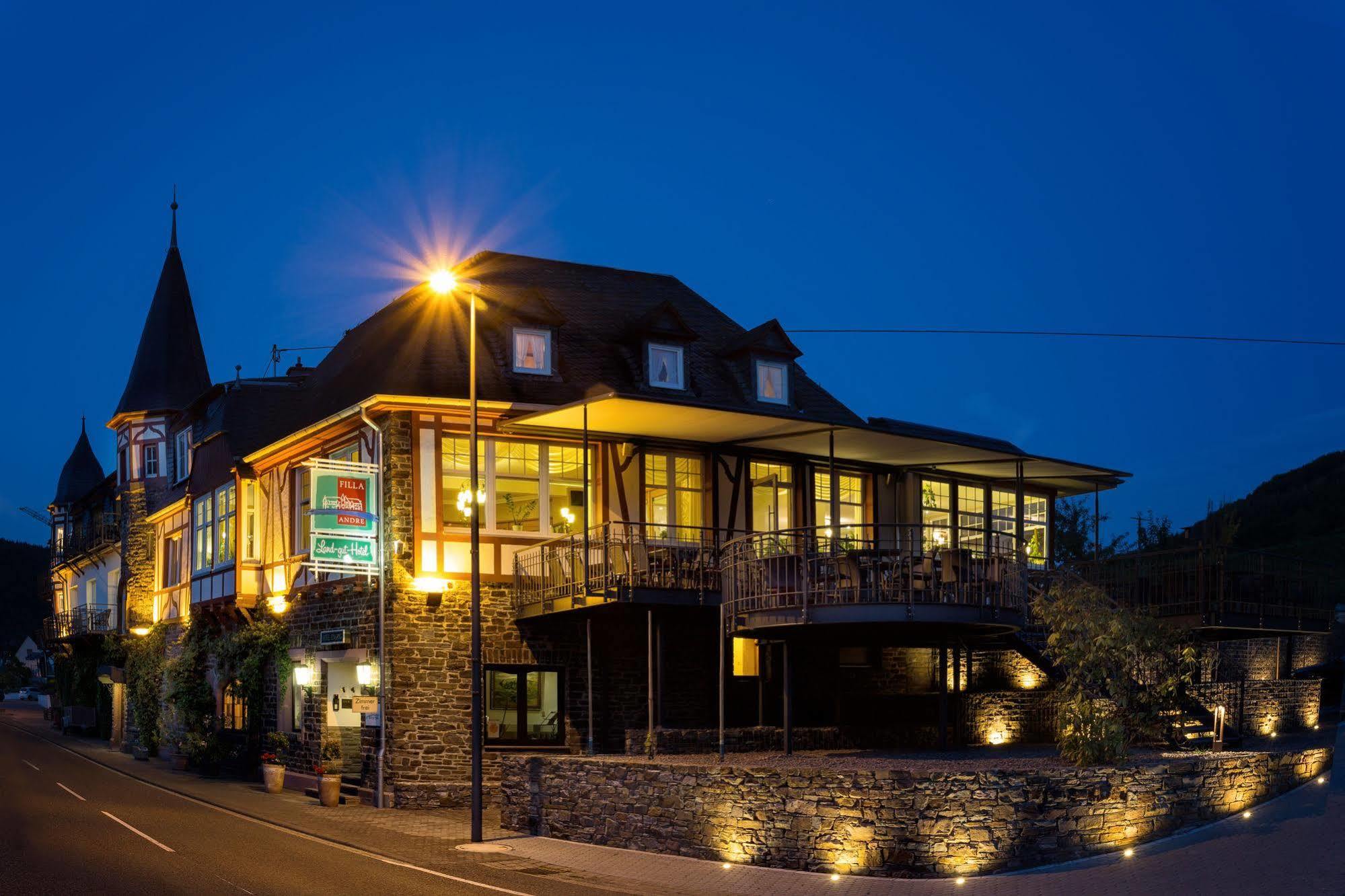 Hotel Filla Andre 3*