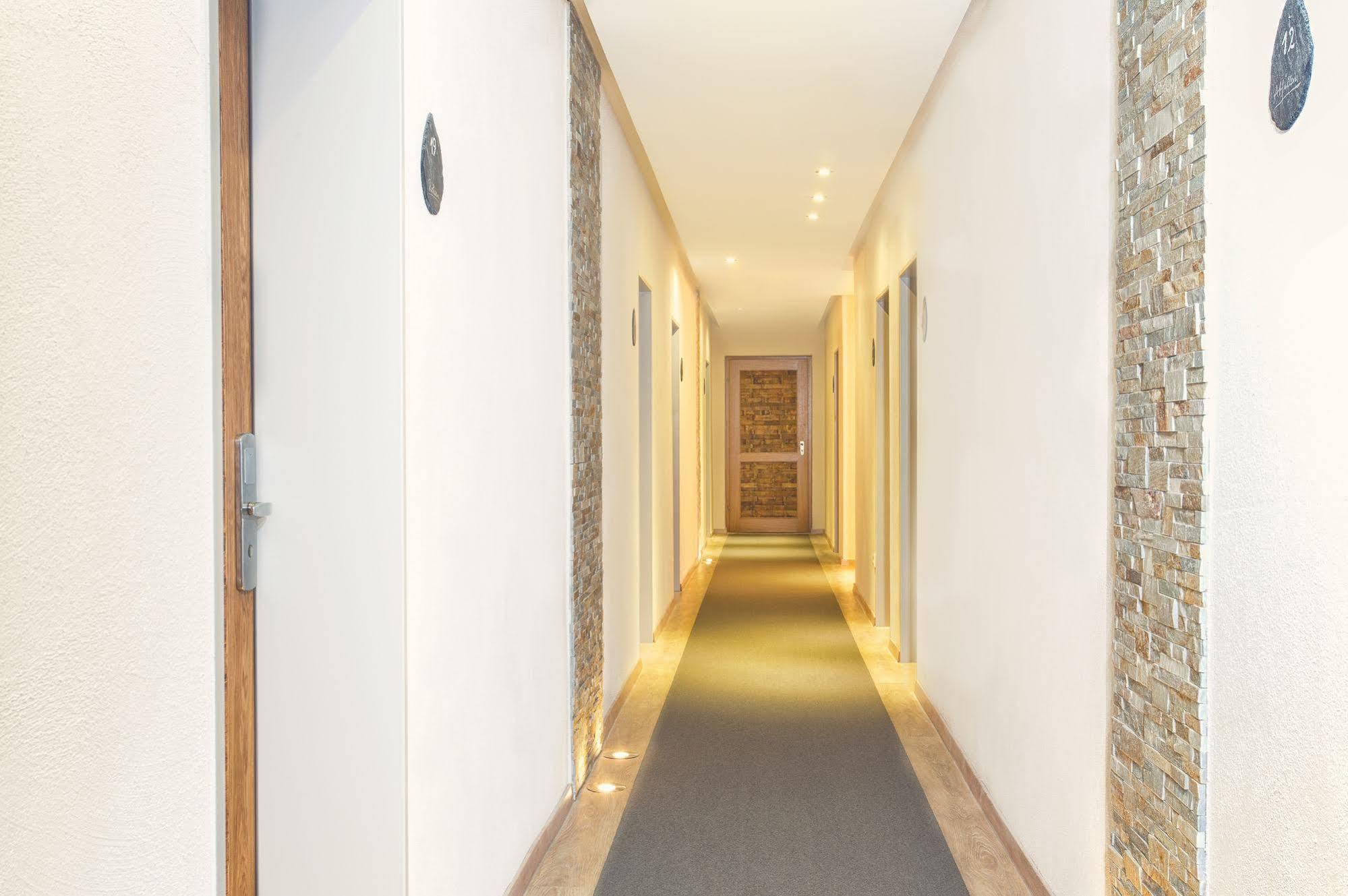 Filla Andre Hotel 3*